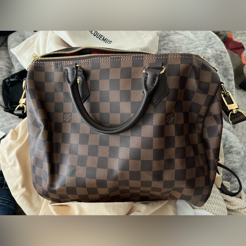 NEW speedy Louis Vuitton bag (with receipt)
